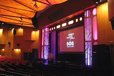 Prior to the event, the auditorium's screen displayed quotes from the likes of Al Gore and Tribeca Film Festival cofounder Jane Rosenthal, as well as conservation tips.