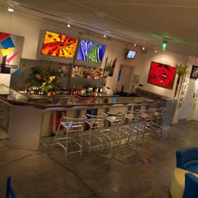 KEVRO Gallery, Studio, & Art Bar Oasis