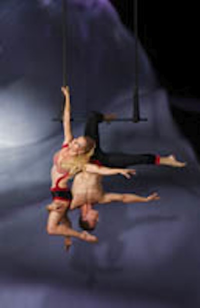 An aerial performance by Eye of Newt