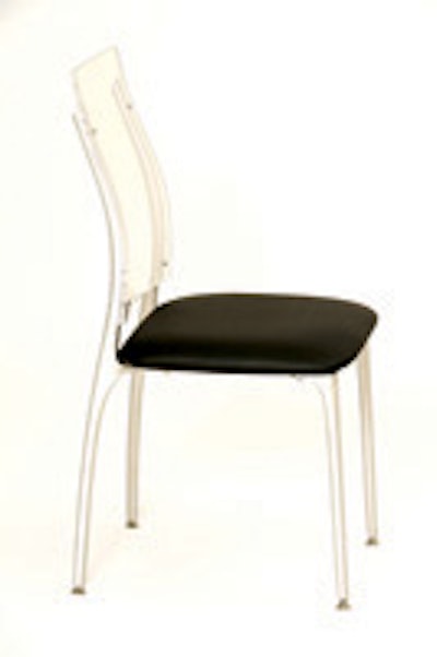 Girari's Alta chair