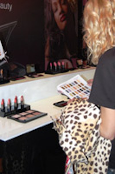 Guests created custom compacts.