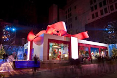 Bank of America 'Gift on Fifth ' Pop-Up