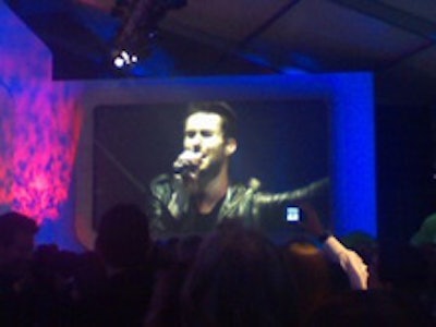 Maroon 5 at the CW party