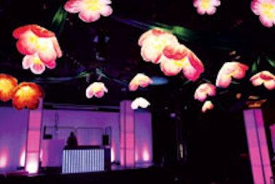 Air-Flora decorative lights