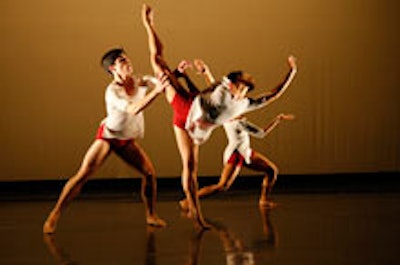 Hubbard Street 2 dancers