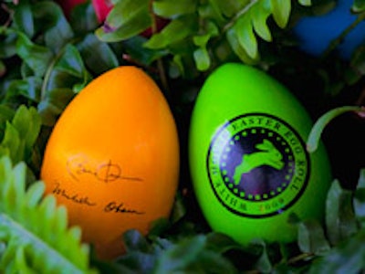The official White House souvenir Easter egg