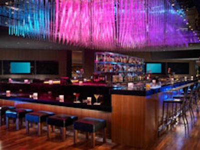 Aurora Lounge