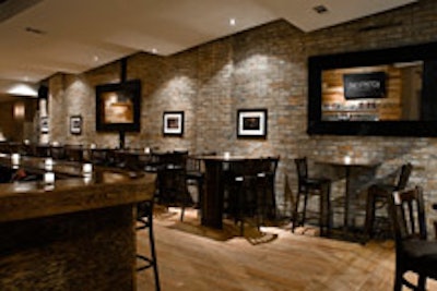 Wrigleyville's the Stretch Bar and Grill