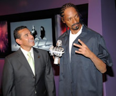 The real Mayor Antonio Villaraigosa and a wax Snoop Dogg at Madame Tussauds Hollywood