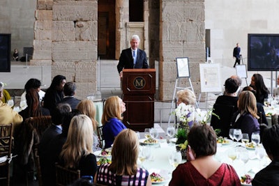 Bill Clinton in the Temple of Dendur