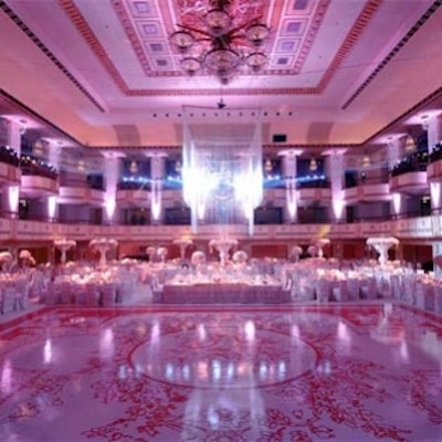 R777811lustig Ballroom