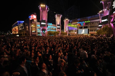 NuSkin, concert on Nokia Plaza