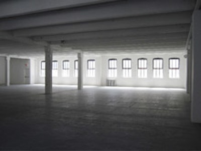 Center548