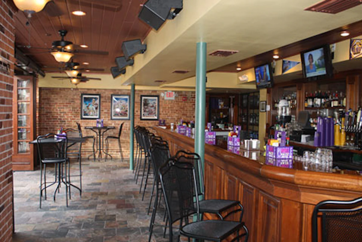 Mojo Cajun Bar and Grill Church Street Landmark Reopens With Bourbon