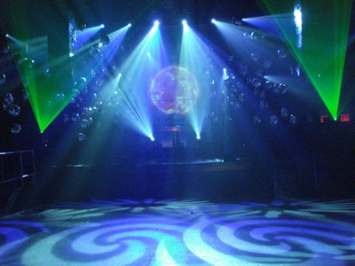 Gramercy Theatre - Earth