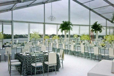 Premier clear tent structure