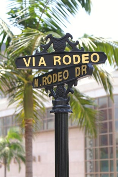 Two Rodeo’s Iconic Rodeo Drive Sign