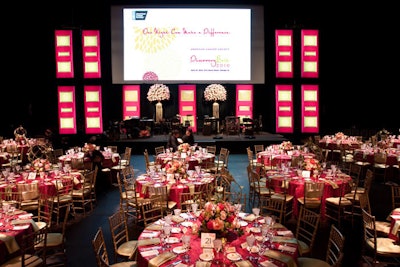 Chicago, Civic Opera House: Mesmerized in pink for a night that made a difference