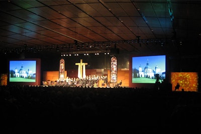Las Vegas: Design, fabrication, and full meeting production with audio and lighting