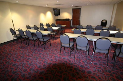 Clippers Conference Room – 539 sq. ft.