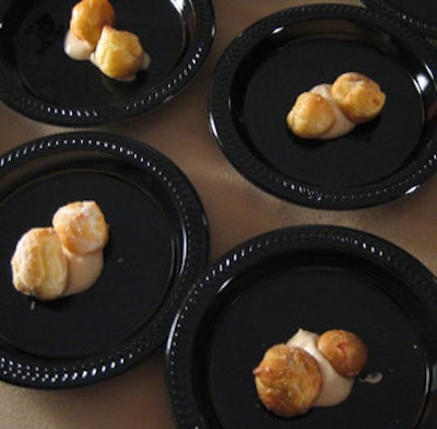 For dessert Nikki Coconut Grove offered mini beignets with dulce de leche cream.