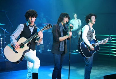 The Jonas brothers closed the evening with a concert.
