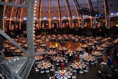 Some 930 guests sat to dinner in Navy Pier's grand ballroom.