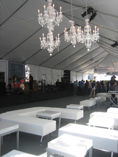The main tent got an all-white look.