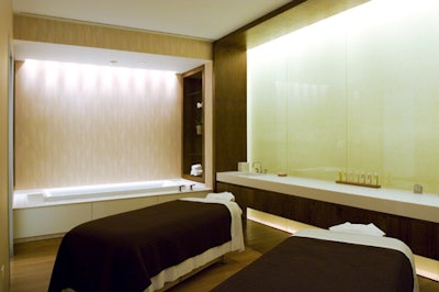 The duet suite has two massage tables and an infinity soaking tub.