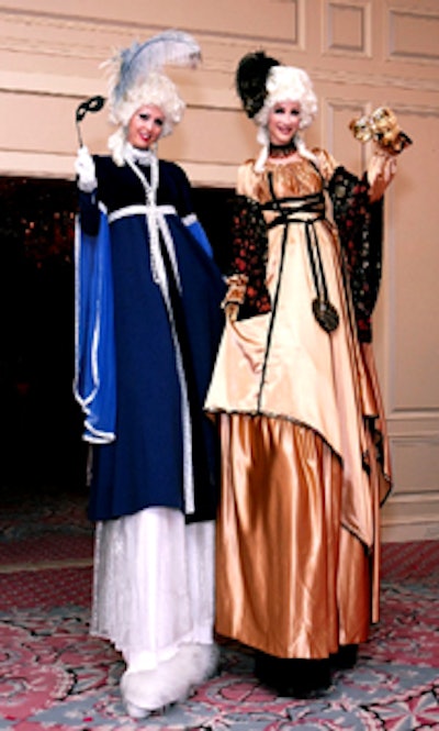 Stilt walkers from New Deal Entertainment entertained guests during the cocktail hour.