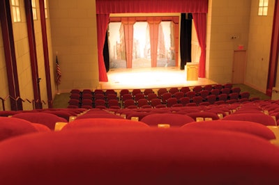 The Scholastic Auditorium offers two projection screens and has broadcast capabilities. Adjacent to this is a 1,143-square-foot lobby area that can be used for receptions.