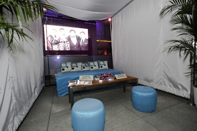 The Newseum event offered semiprivate seating in cabanas on the open-air second-floor balcony.