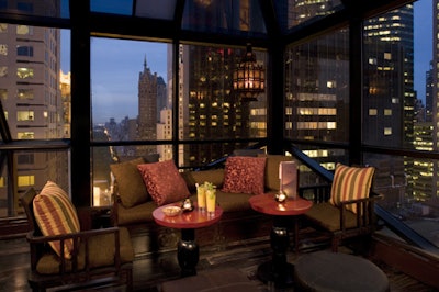 Salon de Ning also offers an indoor lounge, open year-round. Photo: Courtesy of the Peninsula Hotel Group