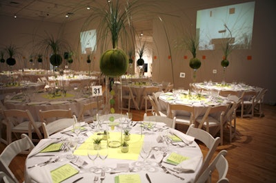 Projectors displayed the award ceremony and performances for diners in an adjoining gallery.