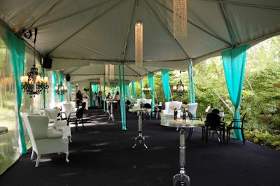McNabb Roick Events dressed the tent in turquoise, black, and white.