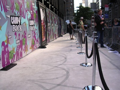 The red carpet from Events Forum was a 130-foot white one with a 130-foot banner, allowing the crowded fans plenty of room to see the film's stars.