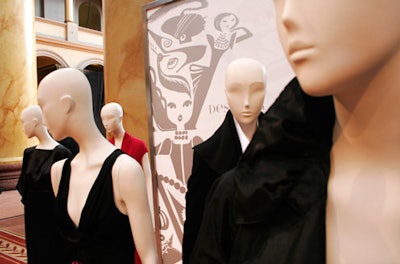 A display of mannequins wearing fall 2008 looks added to the boutique feel.