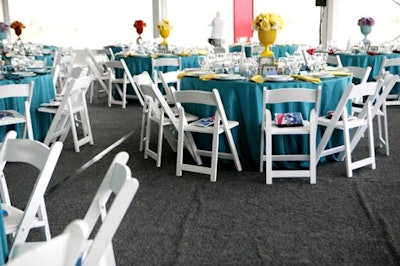 In the tent on Northerly Island, round tables provided seating for 650 guests.