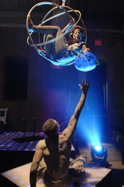 Entertainers from Suspended Animation Circus performed for guests during the cocktail reception.