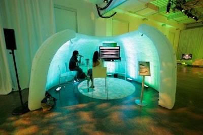 Zed Ink also used various screens, dividers, and props—including an igloo-like dome for karaoke game Lips—to separate sections as well as add additional visual elements to the venue.
