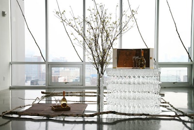 The hamper was displayed with its components spread across a table.