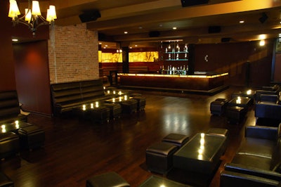 Club Royale is available for full buyouts and can host cocktail receptions for approximately 245 guests.
