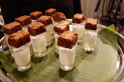 Hors d'oeuvres from Toben Food by Design included mini Tahitian vanilla milkshakes topped with minted-brownie bites.