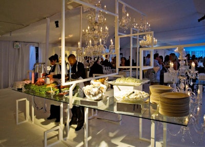 Abundant dinner offerings included a carving station, a wok station, a mashed potato bar, salads and desserts.