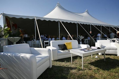 A black-and-gold Miami theme carried throughout the cup and after-party.