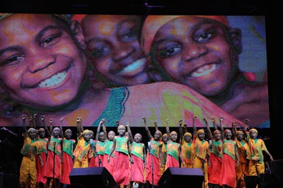 The African Children's Choir performed for more than 1,200 guests at the OneXOne gala hosted by Matt Damon.