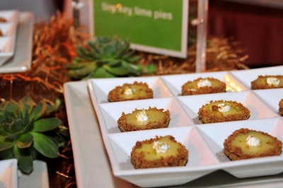 More than 75 Chicago restaurants offered finger foods at stations throughout the event.
