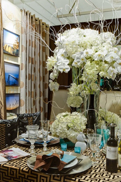 Turquoise accents broke up the otherwise neutral color palette at Paul Bott's table.