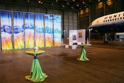 A sponsor/V.I.P. reception took place in the United Airlines hangar.