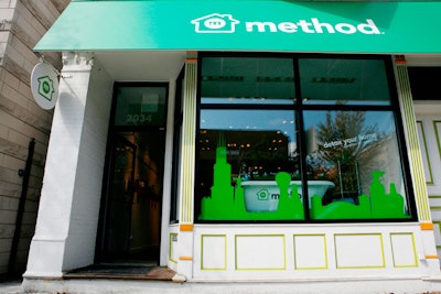 The Method pop-up boutique took up residence in a vacant retail space on highly trafficked Halsted Street.